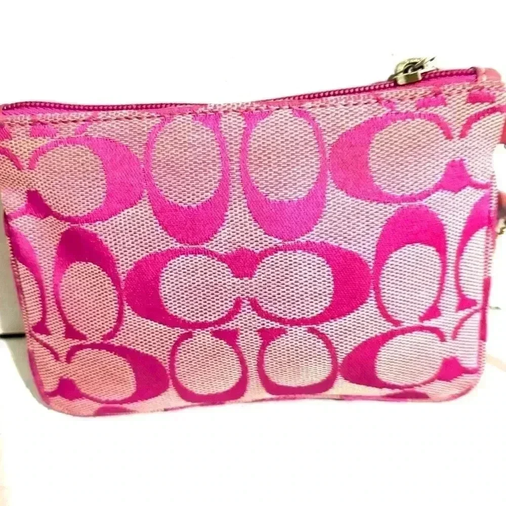 Coach vintage cc signature print canvas wristlet wallet